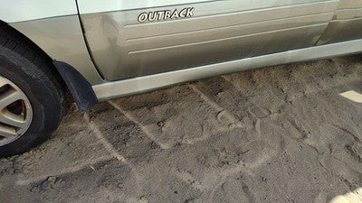 2000-2004 Legacy Outback Driver Left Lower Rocker Moulding Oem 91112Ae35bnn