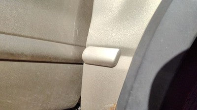 02-05 Explorer Passenger Right Moulding From Fender Trim Strip B2 Harvest Gold