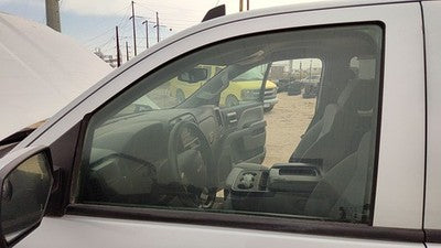 2014-2019 Silverado 1500 Driver Left Front Side Window Door Glass Oem 20979114