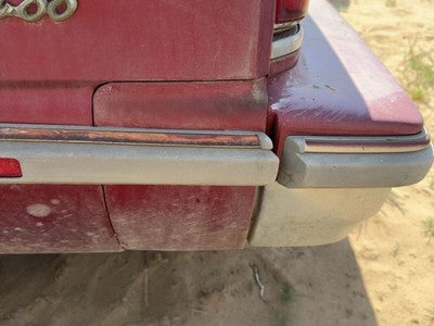 1988 Olds 88 Driver Left Rear Moulding On Quarter Panel Oem