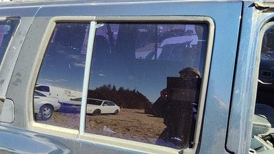 90-95 Nissan Pathfinder Passenger Right Rear Side Window Door Glass Oem Back