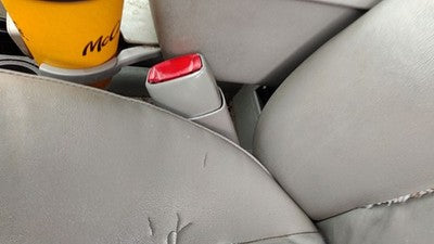 2007-2009 Chevy Equinox Driver Left Front Seat Belt Buckle Receiver Oem Gray 142