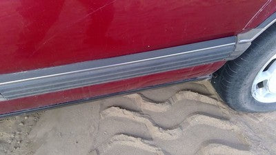 1990 Olds Eighty Eight Driver Left Rear Moulding From Door Oem Back Trim Strip