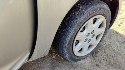 2001-2005 Chrysler Pt Cruiser Passenger Right Front Fender Oem Pkj Light Almond