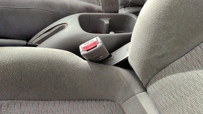 2000-2005 Kia Rio Driver Left Front Seat Belt Buckle Receiver Oem Gray