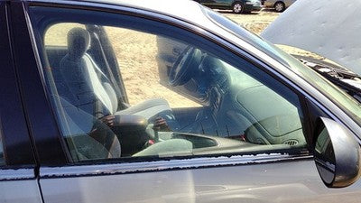 1998-2002 Oldsmobile Intrigue Passenger Right Front Side Window Door Glass Oem