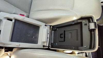 10-14 Legacy Outback Center Console Lid Only Arm Rest Fold Down Wil Warm Ivory