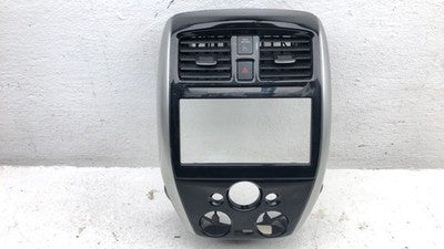 2014-2016 Nissan Versa Note Trim Bezel Around Radio Surround Dash Panel Oem