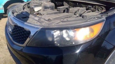 2011-2013 Kia Sorento Driver Left Head Light Oem Front Lamp With Bracket