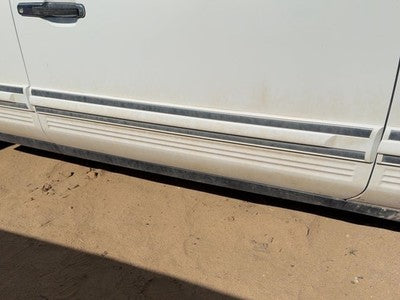 94 Town Car Passenger Right Front Moulding From Door Oem Trim Strip White Wt