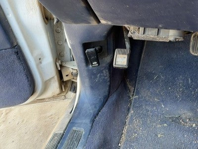 1994 Lincoln Town Car Driver Left Lower Kick Trim Panel Oem Blue Dp