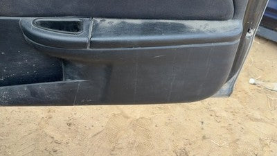 2003-2007 Saturn Ion Passenger Right Front Door Trim Panel Manual Black 19E