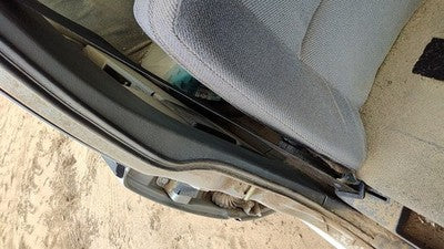 1991 Volvo 740 Passenger Right Front Seat Belt Retractor Oem Shoulder Gray