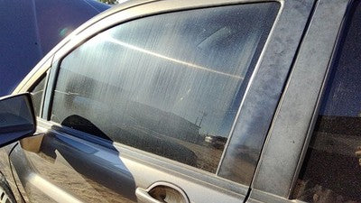 2004-2011 Mitsubishi Endeavor Driver Left Front Side Window Door Glass Oem
