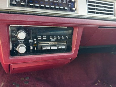 1986-1988 Olds 88 Lower Dash Under Column Knee Bolster Trim Panel Oem 25532007