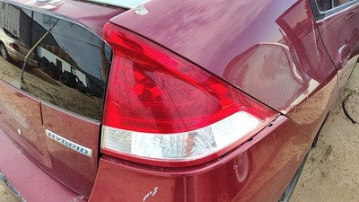 2010-2011 Honda Insight Passenger Right Tail Light Brake Lamp Oem Rear