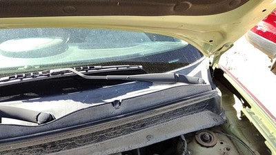 2010-2013 Kia Soul Driver Left Windshield Wiper Arm Oem Blade Lever 983102K000