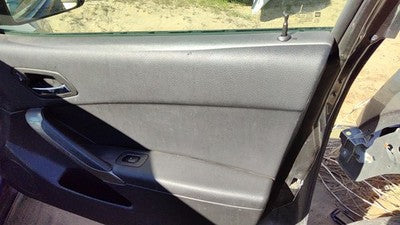 05-10 G6 Passenger Right Front Door Trim Panel With Switches Sedan Black 19B