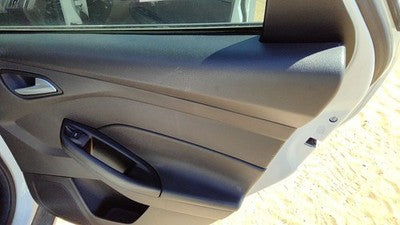 13-18 Focus Passenger Right Rear Door Trim Panel With Switches Back Black Yw
