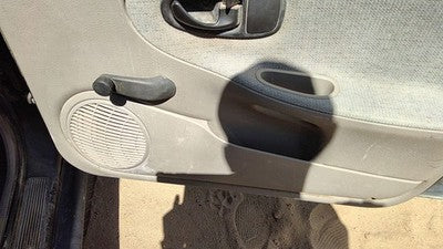 1996-1998 Saturn Sl1 Passenger Right Front Inside Door Trim Panel Only Oem Gray