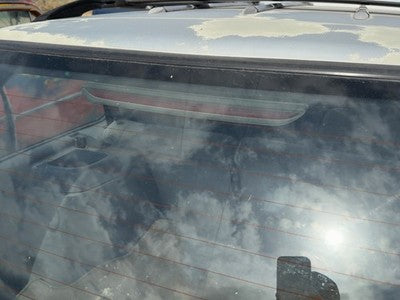 1990-1991 Subaru Legacy Third Brake Light Middle Lamp Oem 84701Aa010Bi