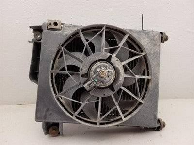 2003 Dodge Ram 2500 Radiator Fan Motor Fan Assembly With Condenser 05093760Aa