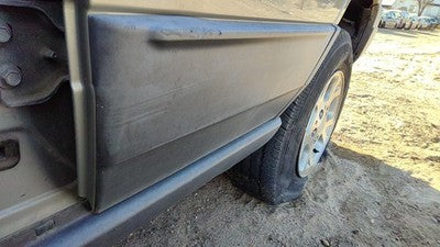 00-03 Jeep Grand Cherokee Driver Left Rear Moulding From Door Back Trim Strip