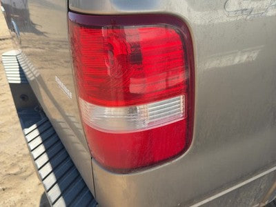 2004-2008 Ford F150 Passenger Right Tail Light Brake Lamp Oem Rear 5L3Z13404Ca
