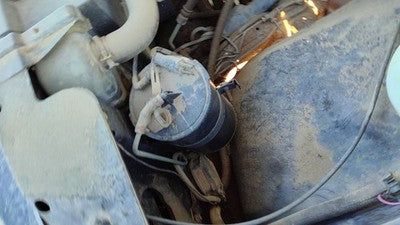 1987-1995 Gmc Sierra 2500 Fuel Vapor Canister Oem Charcoal Housing 17087115