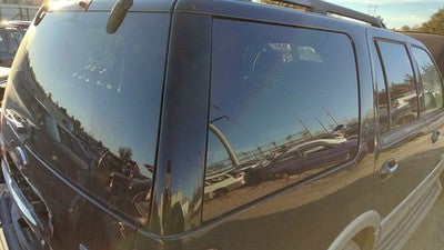 2008 Ford Expedition Passenger Right Rear Corner Moulding On Quarter Panel Oem