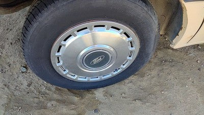 1984-1985 Ford Tempo 13 Hub Cap Wheel Cover Oem 1 E43z1130a