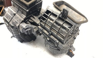 2006 Hyundai Tucson Complete Heater Box Housing Behind Dash Oem