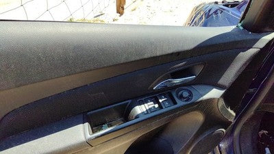 11-14 Chevy Cruze Driver Left Front Door Trim Panel With Master Switch Black Aff