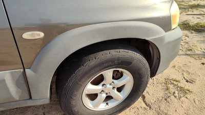 2005-2006 Mazda Tribute Passenger Right Front Wheel Flare Moulding Oem Fender