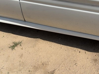 00-05 Lesabre Passenger Right Lower Rocker Panel Moulding Side Skirt White 40U