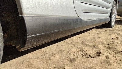 2004 Mitsubishi Eclipse Passenger Right Lower Rocker Panel Moulding Side Skirt