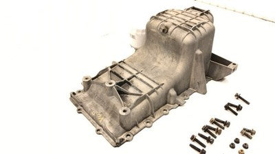 2006-2010 Dodge Charger Engine Oil Pan With Good Drain Plug Oem With Bolts 2.7L