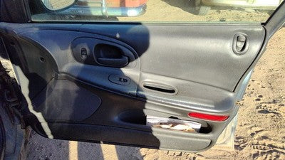 2001-2003 Dodge Intrepid Passenger Right Front Door Trim Panel With Switches