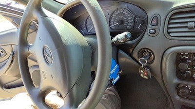 2000 Oldsmobile Intrigue Steering Column Assembly Oem 26087168