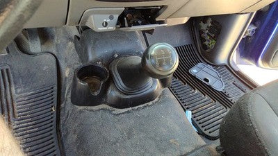 2004-2005 Ford Ranger Floor Console Assembly Oem Cup Holder Manual Trans
