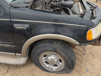 1997-2002 Ford Expedition Passenger Right Front Fender Oem Black Yl1Z16005Aa