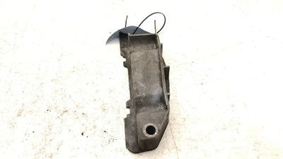 2001 Chrysler Pt Cruiser Transmission Mount Bracket Oem Bracket 2.4L At