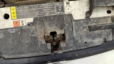 2000-2007 Focus Station Wagon Hood Latch Assembly With Bracket Oem
