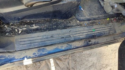 2001 Dodge Caravan Passenger Right Lower Sill Step Moulding Trim Panel Oem Blue