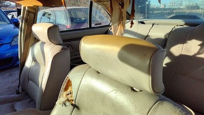 1996 Olds 88 Pair Of Front Headrests Oem Left Right Set Seat