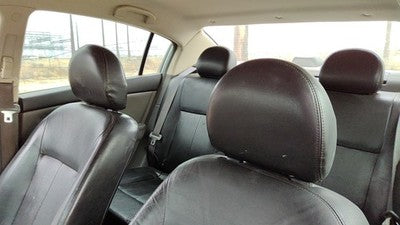 2007-2009 Nissan Sentra Pair Of Front Headrests Oem Left Right Set Seat