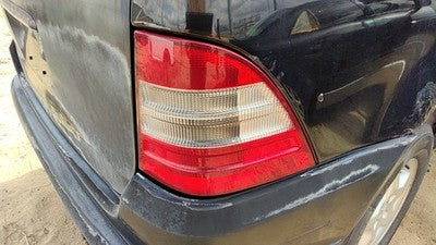 1998-2001 Mercedes Ml320 Passenger Right Tail Light Brake Lamp Oem Rear