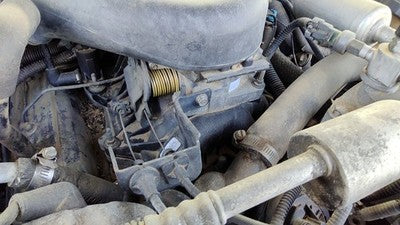 1998-1999 Chevy Suburban Throttle Body Valve Assembly Complete With Sensors 5.7L