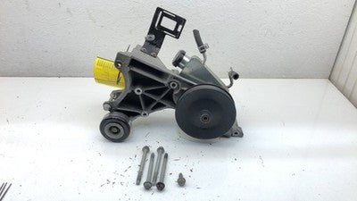 2003 Cadillac Escalade Power Steering Pump With Mount Bracket Oem 6.0L