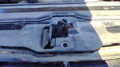2004-2009 Kia Spectra Hood Latch Assembly With Bracket Oem 4 Door 641012f000